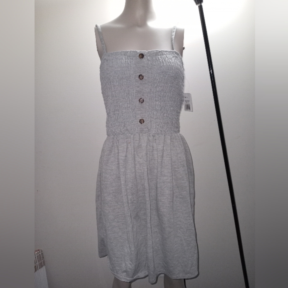 New gray dress with brown buttons size extra large